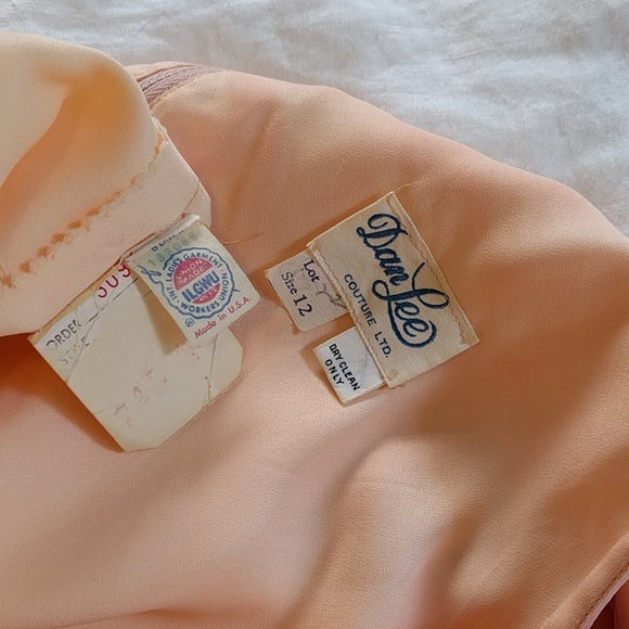 Vintage 70's fomal dress. - Picture 6 of 6